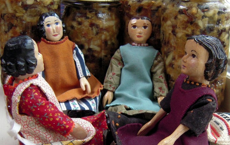 Jars of yummy fresh Mince.