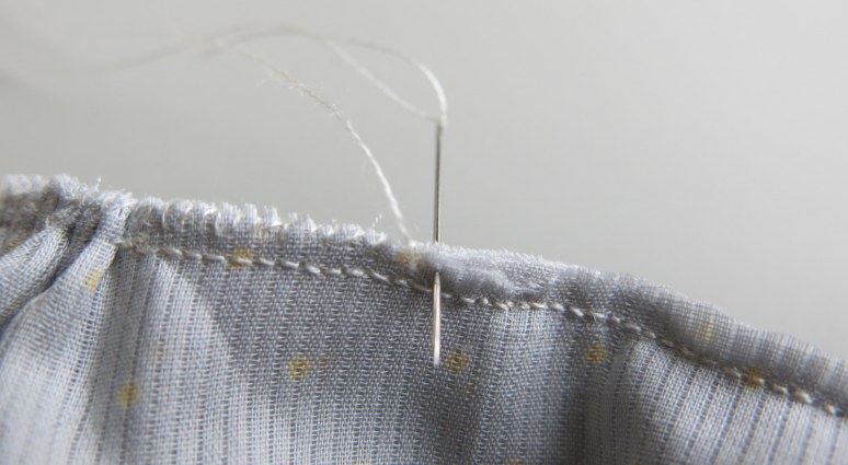 overcasting the waist seam