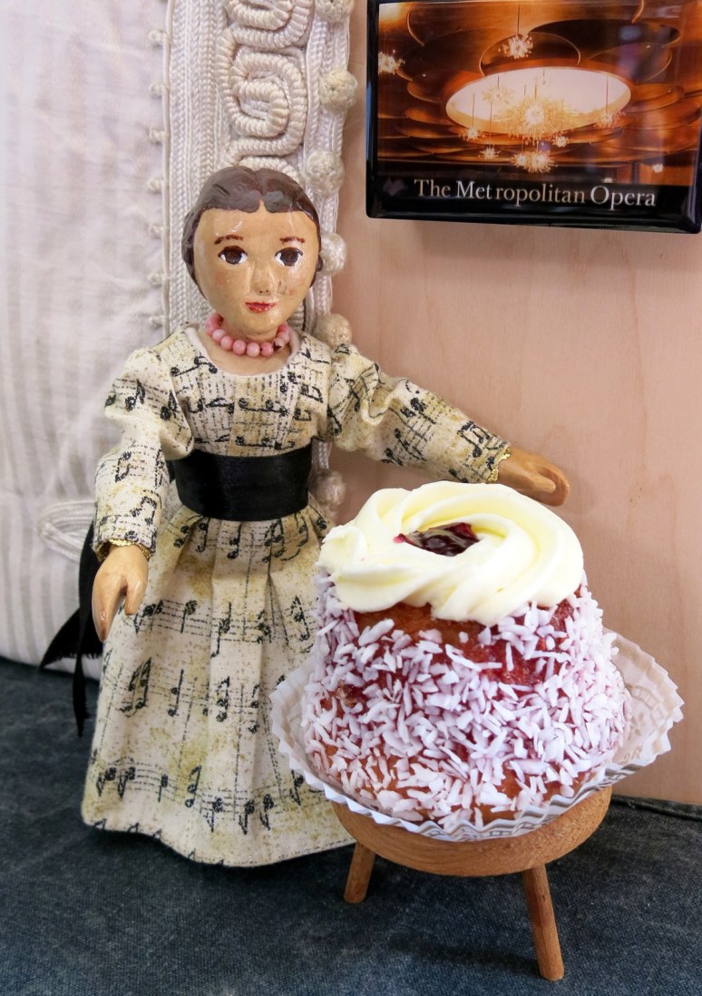 Metropolitan Cake