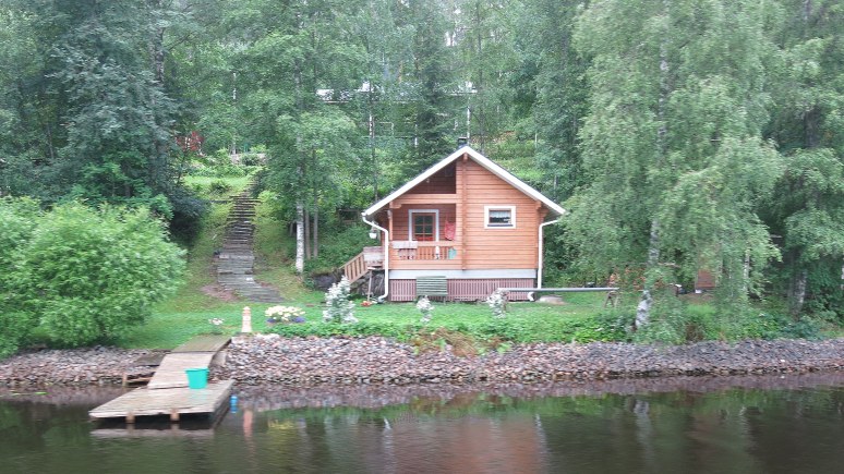 A summer Cottage on the lake