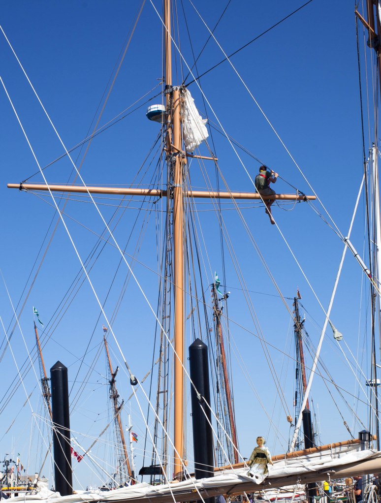 Constance sets on a Sail