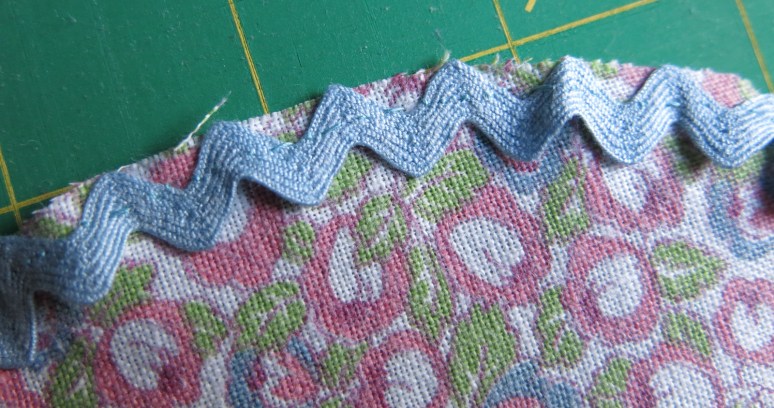 Sewing the rickrack