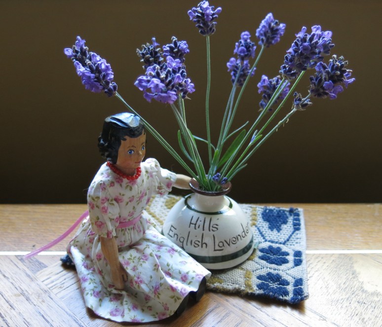 Lavender Pot