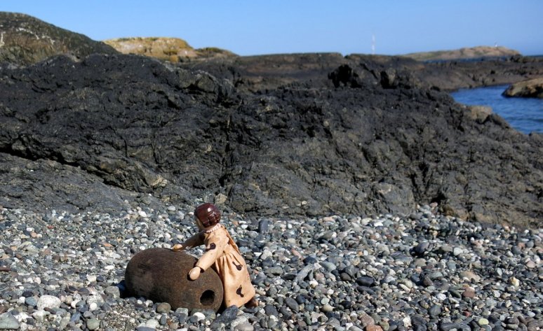 Wooden fishing float